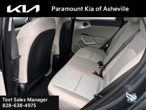 New 2025 Kia Soul LX image 18