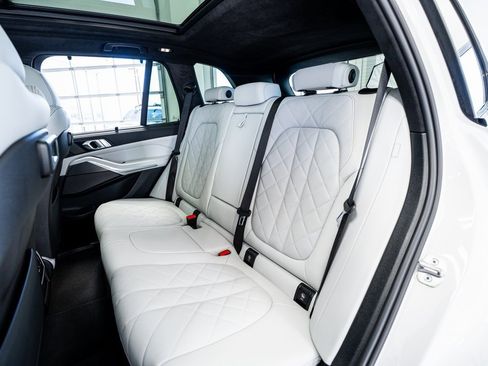 Used 2023 BMW X5 sDrive40i w/ Executive Package image 61