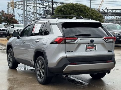 Used 2023 Toyota RAV4 Limited AWD/4WD image 9