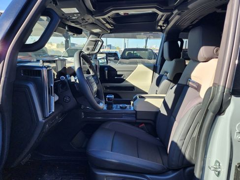 New 2026 GMC Hummer EV SUV image 19