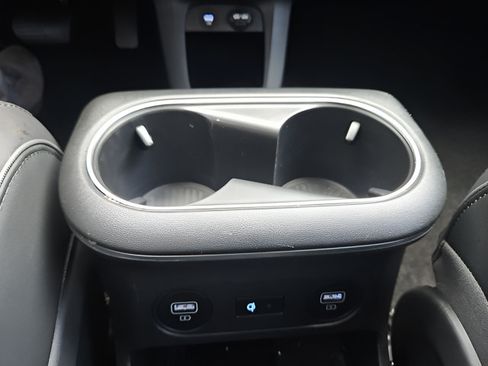 Used 2023 Hyundai Ioniq 5 Limited AWD/4WD image 19