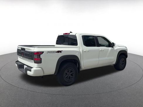 Used 2026 Nissan Frontier PRO-4X AWD/4WD image 10