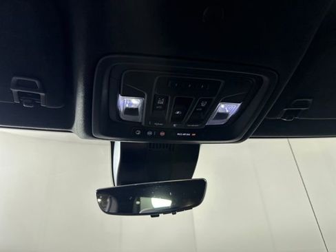 Used 2024 GMC Sierra 1500 AT4X image 25