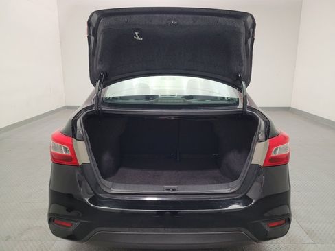 Used 2016 Nissan Sentra S FWD image 29
