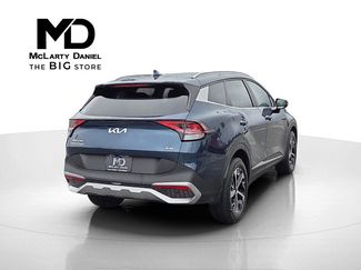 Used 2025 Kia Sportage EX video 5