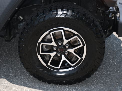 Used 2024 Jeep Wrangler Unlimited Rubicon AWD/4WD image 20