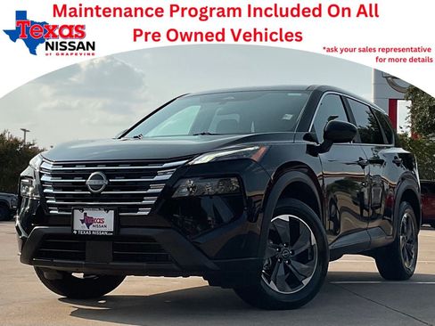 Used 2025 Nissan Rogue SV FWD image 1