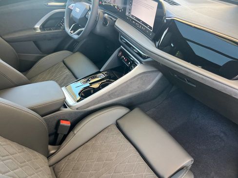 New 2026 Audi SQ5 Premium Plus AWD/4WD image 16