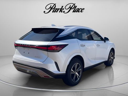 Used 2025 Lexus RX 350 FWD w/ Technology Package image 5