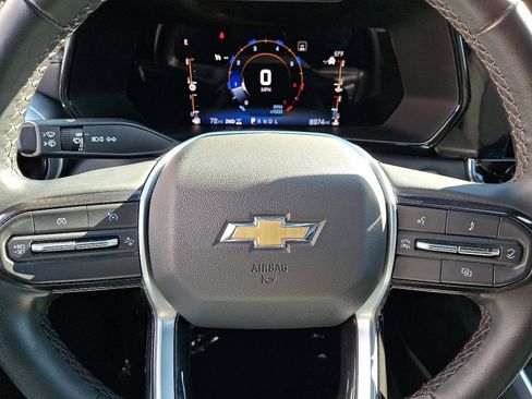 Used 2023 Chevrolet Colorado LT image 19