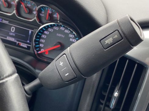 Used 2019 Chevrolet Silverado 1500 LT w/ All Star Edition image 18