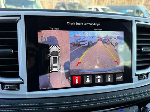New 2026 Chrysler Pacifica Select image 23