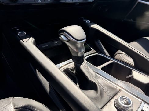 Used 2020 Kia Telluride S FWD image 21