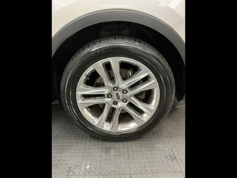 Used 2017 Ford Explorer Limited AWD/4WD image 40
