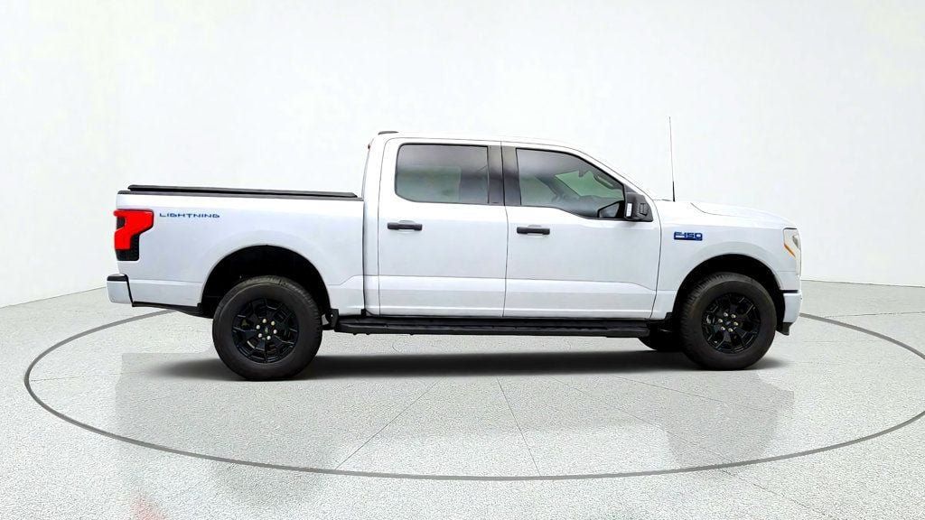 Used 2025 Ford F150 Lightning XLT w/ Max Trailer Tow Package AWD/4WD image 4