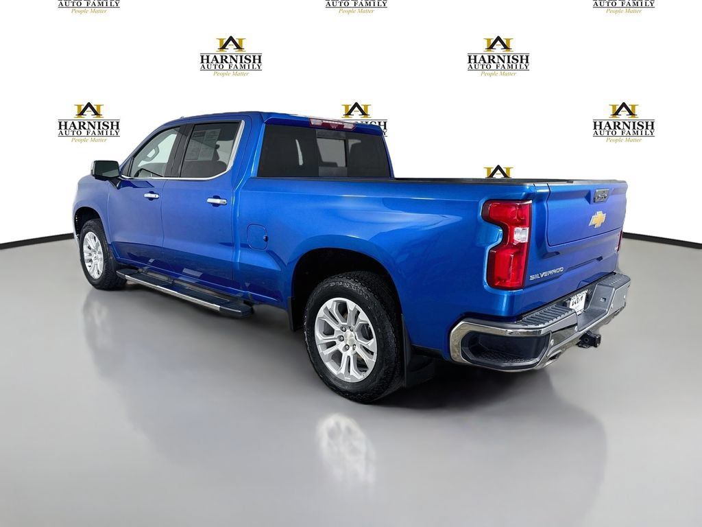 Used 2022 Chevrolet Silverado 1500 LTZ w/ LTZ Premium Package AWD/4WD image 5