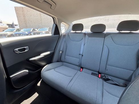 Used 2025 Kia K4 FWD image 39