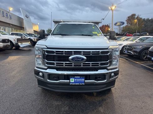 New 2026 Ford F350 XL w/ XL Chrome Package image 2