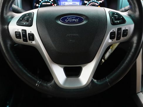 Used 2014 Ford Explorer XLT FWD image 22