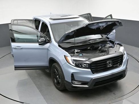 Used 2023 Honda Ridgeline Black Edition image 44