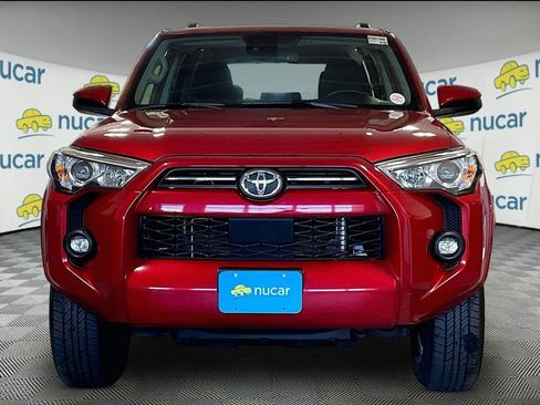 Used 2022 Toyota 4Runner SR5 AWD/4WD image 2