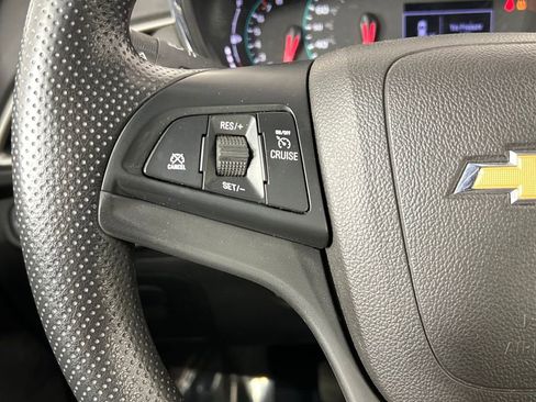 Used 2020 Chevrolet Trax LT image 8