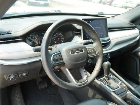 Certified 2024 Jeep Compass Limited AWD/4WD image 14