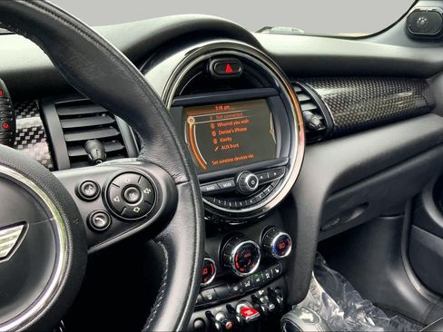 Used 2016 MINI Cooper S FWD image 6