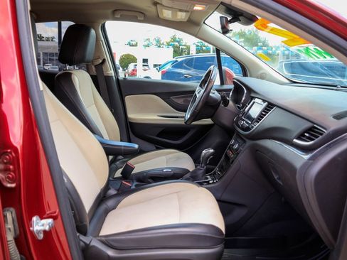 Used 2022 Buick Encore Preferred w/ Safety Package AWD/4WD image 8