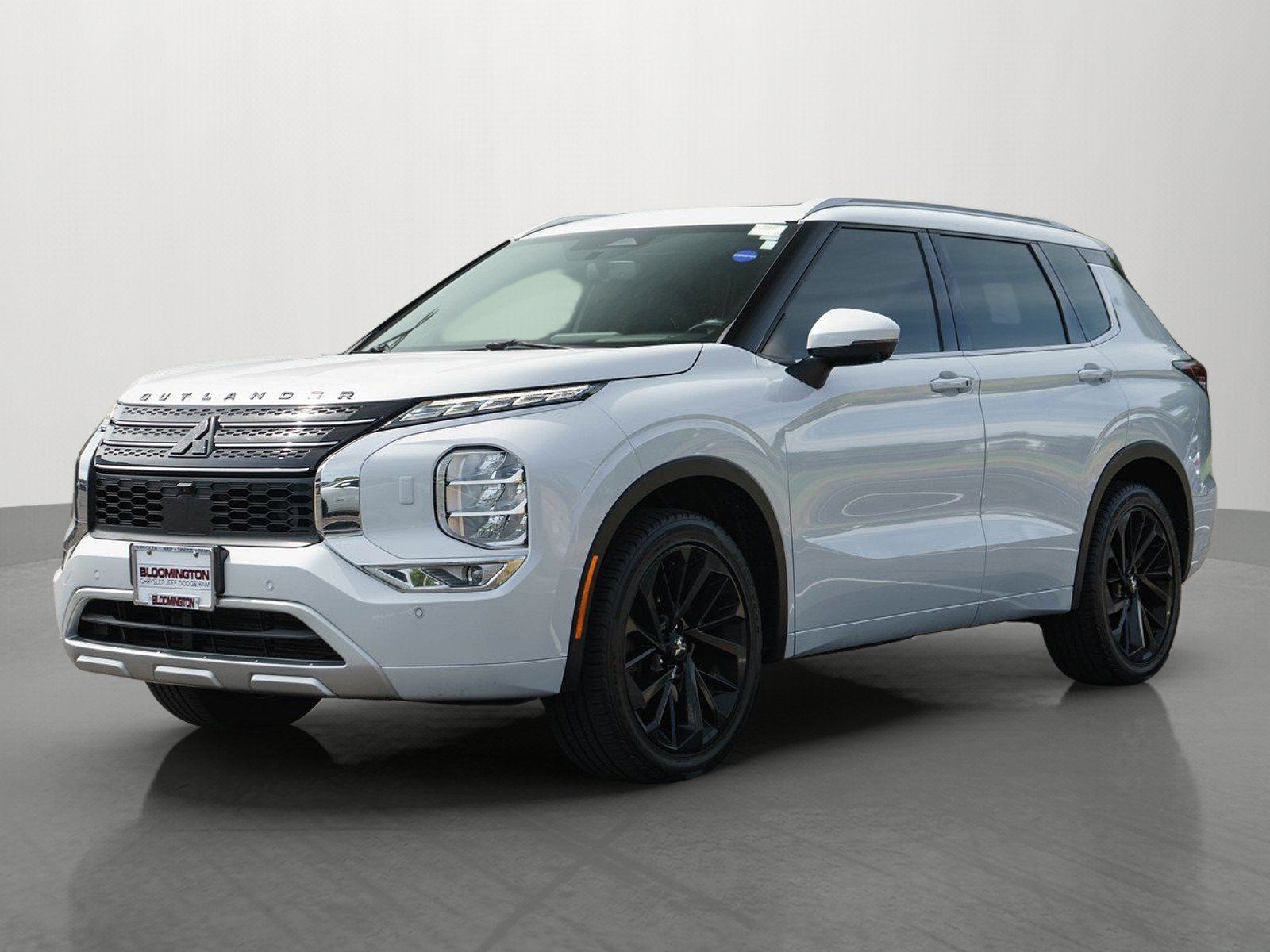Used 2022 Mitsubishi Outlander SEL AWD/4WD image 3