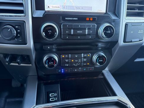 Used 2017 Ford F350 Platinum AWD/4WD image 26