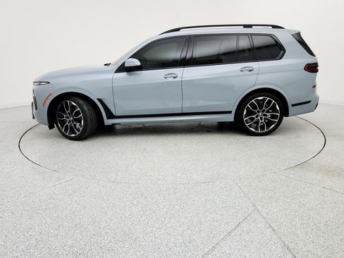 Used 2024 BMW X7 xDrive40i w/ M Sport Package image 8