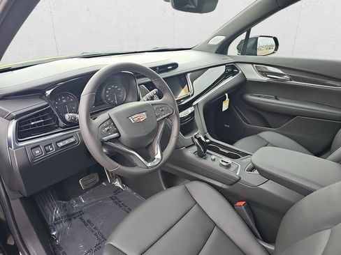 New 2025 Cadillac XT6 Sport w/ Technology Package image 19