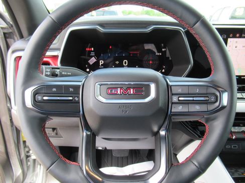 Used 2024 GMC Canyon AT4X AWD/4WD image 24