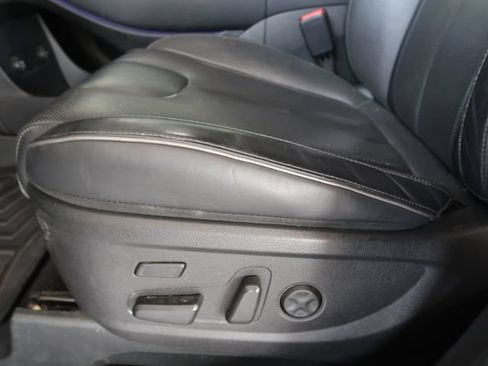 Used 2021 Hyundai Palisade Limited FWD image 14
