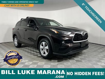 Used 2022 Toyota Highlander LE