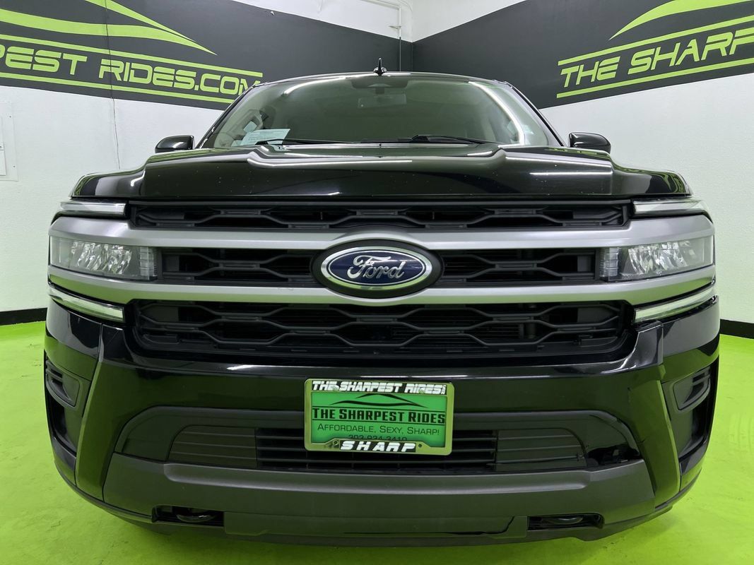 Used 2023 Ford Expedition Max XLT AWD/4WD image 3