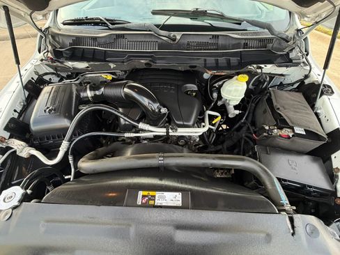 Used 2013 RAM 1500 Sport image 29