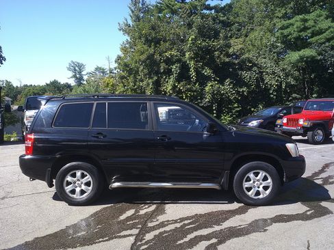 Used 2002 Toyota Highlander 4WD V6 w/ Appearance Pkg image 4