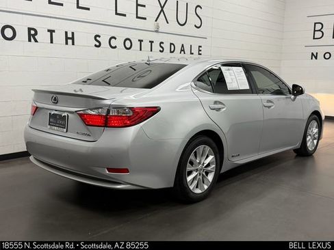 Used 2014 Lexus ES 300h w/ Premium Package w/Bamboo Trim image 4