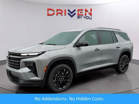 New 2026 Chevrolet Traverse LT w/ Midnight/Sport Edition image 1