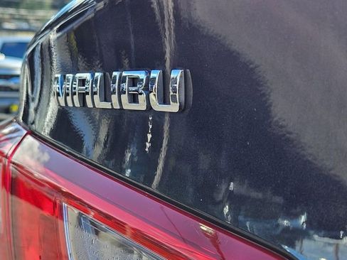 Used 2023 Chevrolet Malibu LT image 12