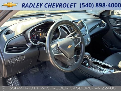 Used 2024 Chevrolet Malibu LT FWD image 4