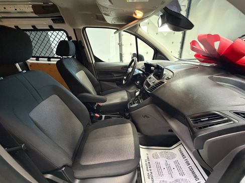 Used 2022 Ford Transit Connect XL FWD image 35