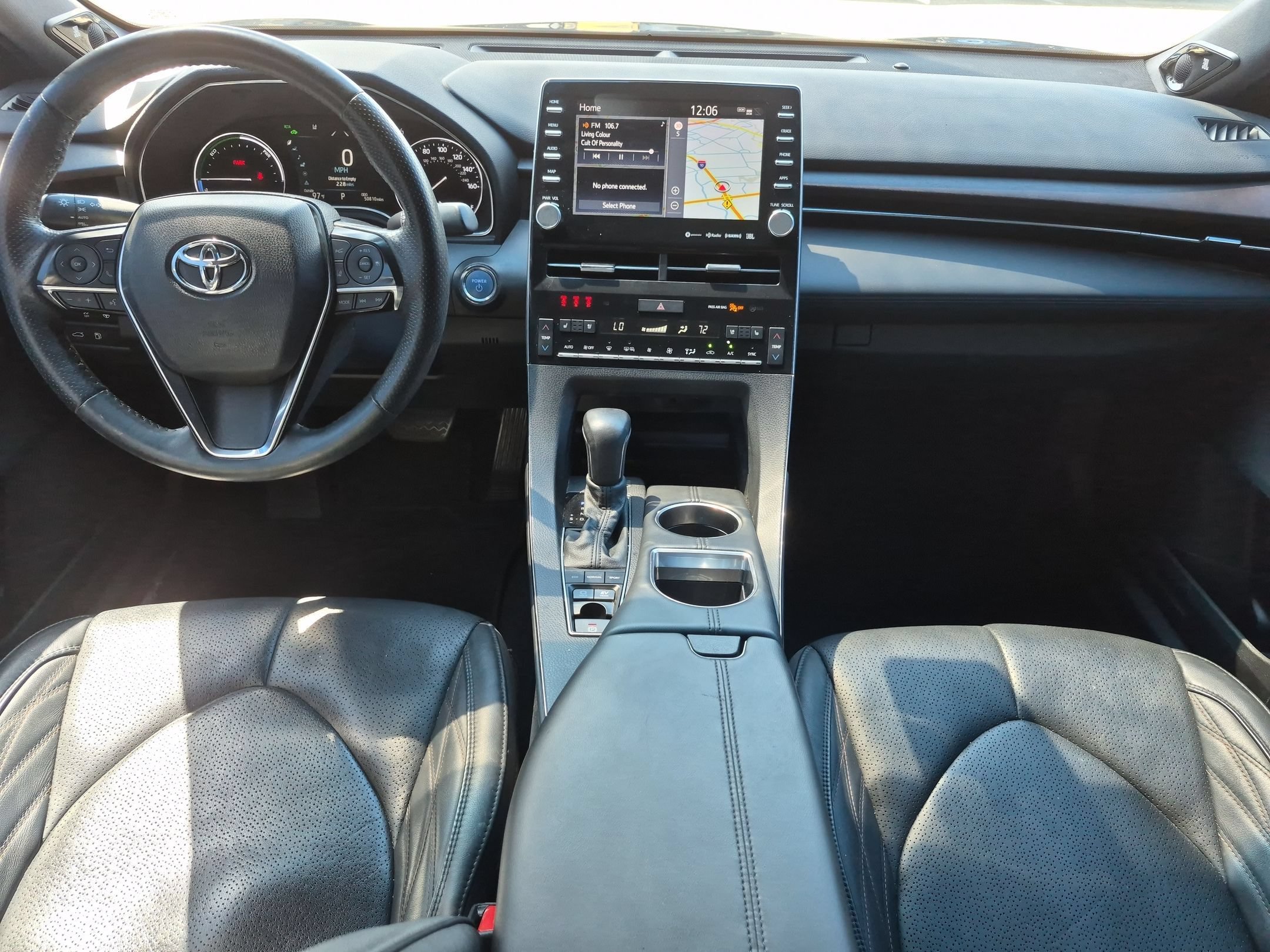 Used 2021 Toyota Avalon Limited FWD image 16