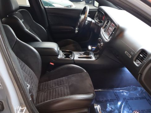 Used 2022 Dodge Charger Scat Pack w/ Daytona Edition Group image 37