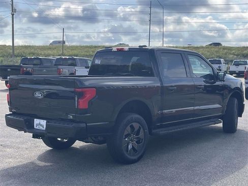 New 2025 Ford F150 Lightning Flash image 3