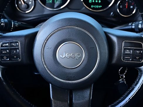 Used 2017 Jeep Wrangler Unlimited Sport w/ Quick Order Package 24S AWD/4WD image 25