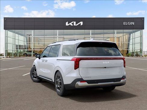 New 2026 Kia Carnival FWD image 4