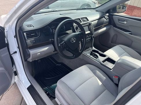Used 2017 Toyota Camry LE FWD image 21